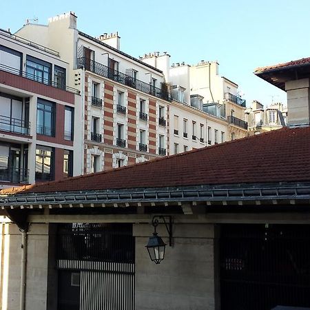 Aligre Bed & Breakfast Париж Екстериор снимка